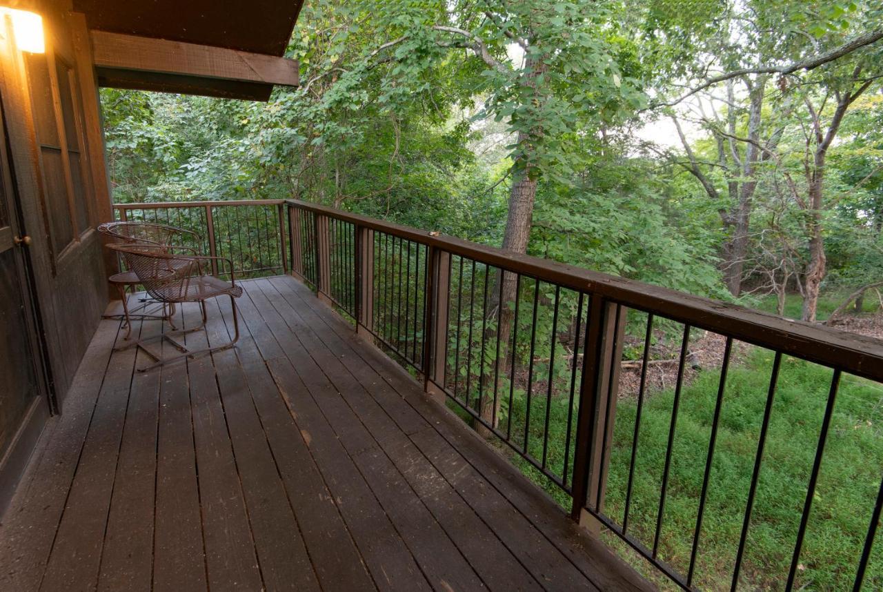Lake Barkley State Resort Park Cadiz Exterior photo